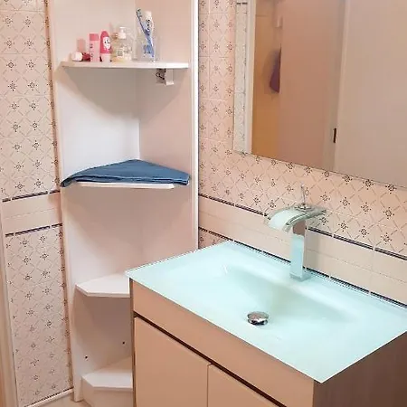 Charming In 40 M² With Shared Pool Διαμέρισμα *