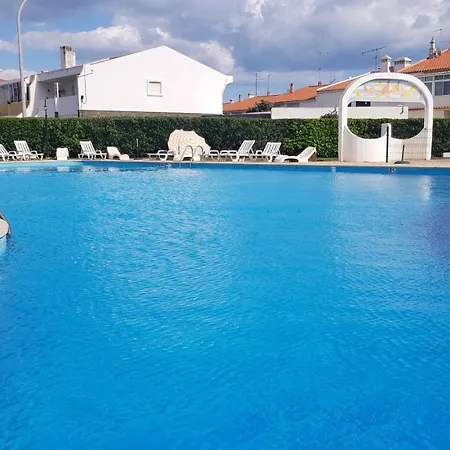 Апартаменты Charming In 40 M² With Shared Pool *