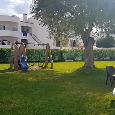 Апартаменты Charming In 40 M² With Shared Pool *