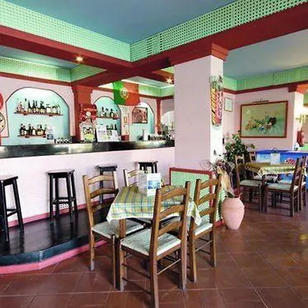 Charming In 40 M² With Shared Pool אלבופיירה